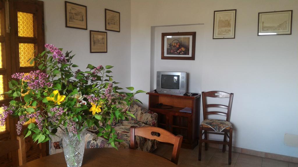 Borgo Montauto Villa San Gimignano Bagian luar foto
